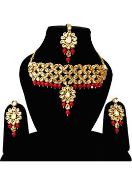 Golden Red Stone Studded Kunda...