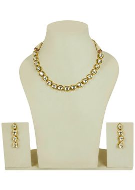 Indian Jewelry Sets: Buy Golden Stone Studded Kundan Necklace With Earrings