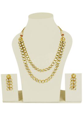 Layered Golden Kundan Necklace With Earrings