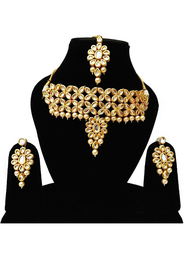 Golden Stone Studded Kundan Choker Set