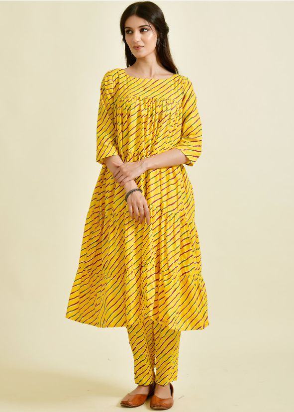 Readymade Yellow Kurta Set In Leheria Print