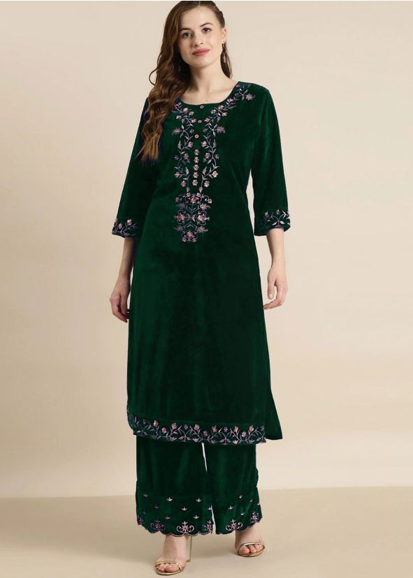 Green Embroidered Kurta Set In Velvet