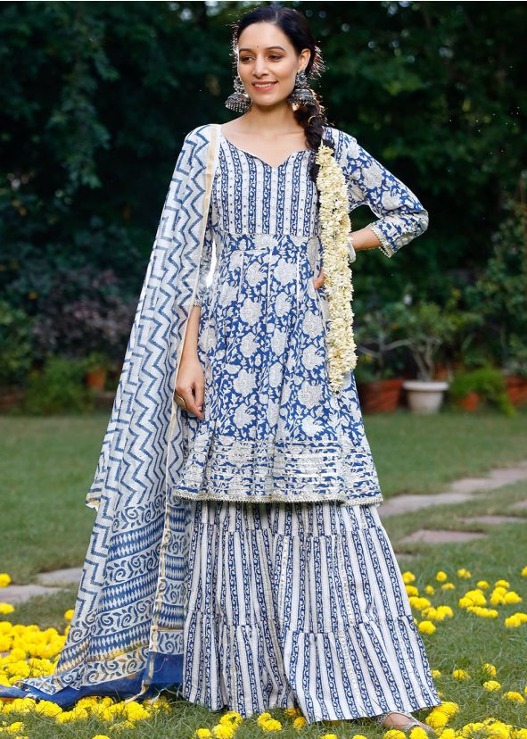 Blue Cotton Kurta Set In Floral Printed