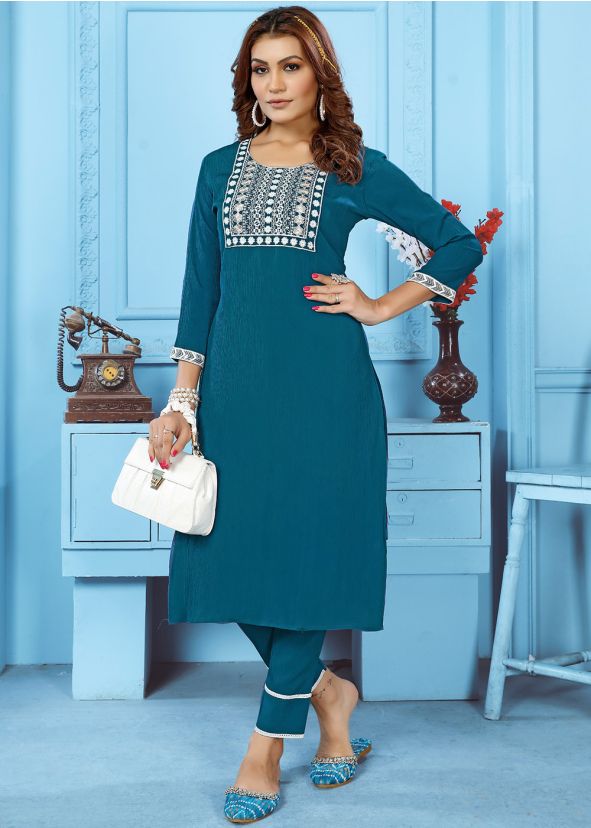 Blue Thread Embroidered Kurta With Pant