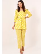 Yellow Printed Kurta Set In Cotton