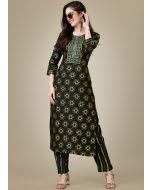 Brown Printed Kurta & Pant In Rayon