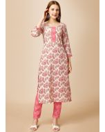 Cream Digital Printed Kurta Set In Cotton