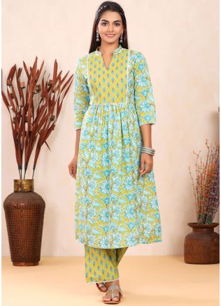 Green Readymade Floral Printed Kurta Set