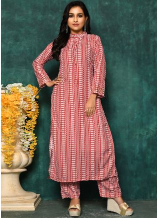 Red Readymade Digital Print Kurta Set In Cotton