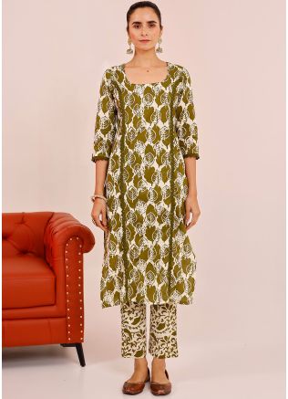 Green Straight Cut Printed Pant Kurta