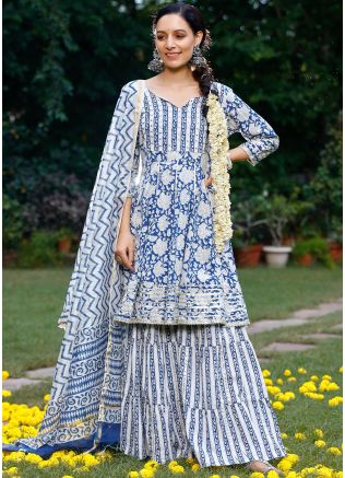 Blue Cotton Kurta Set In Floral Printed