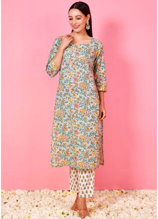 Grey Kurta Set In Floral Print